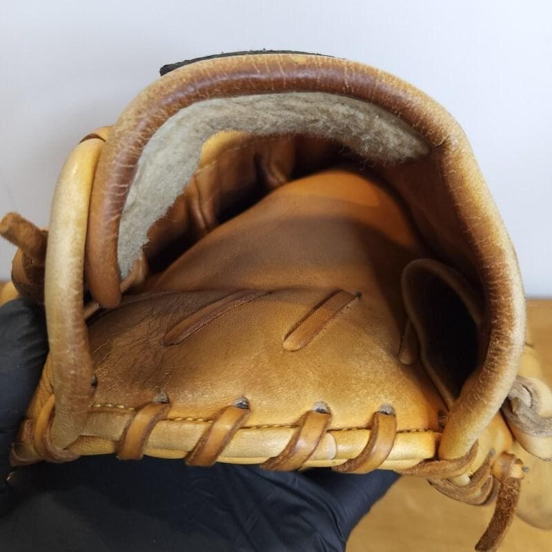 ミズノ 松坂大輔モデル 日本製 Mラベル レアなミズノ版 投手用 軟式グローブ