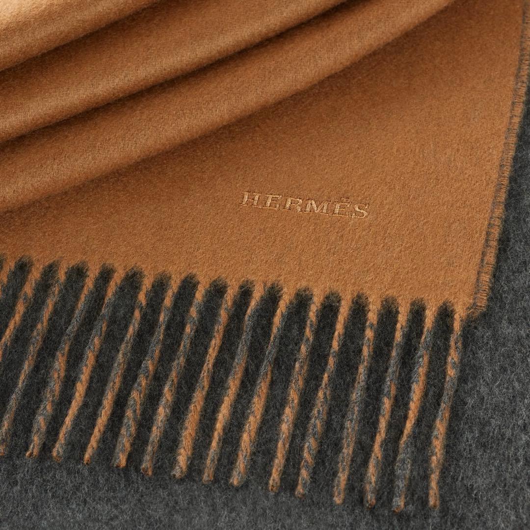 【25年12月購入】HERMES エルメス　カシミヤマフラー 《レクトヴェルソ》