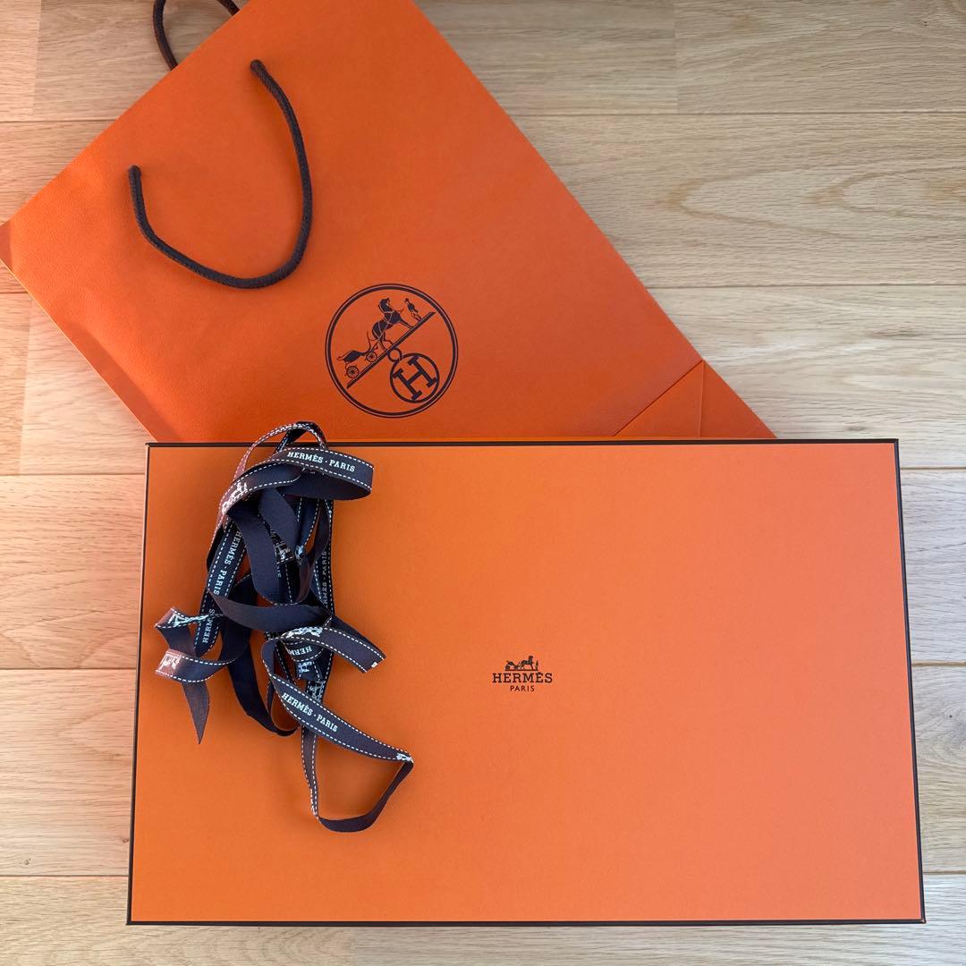 【25年12月購入】HERMES エルメス　カシミヤマフラー 《レクトヴェルソ》