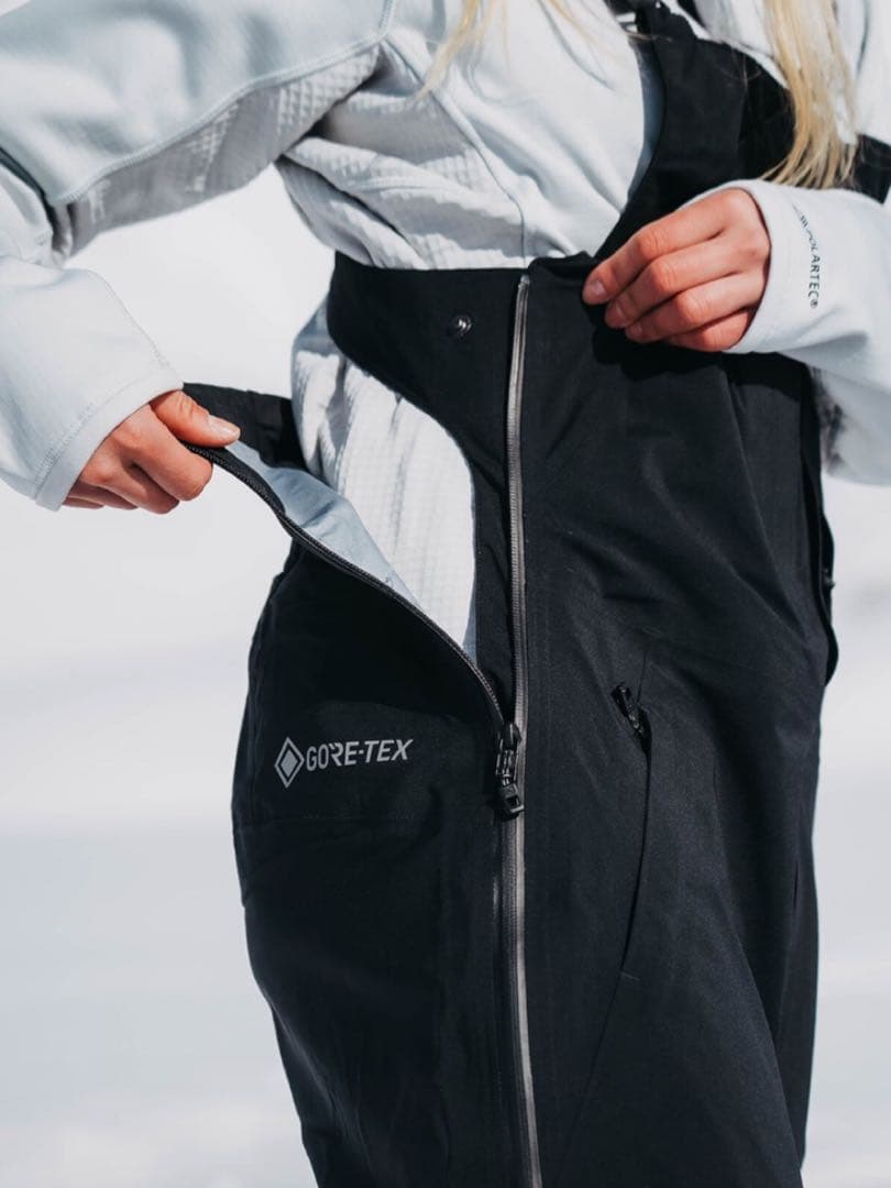 Burton〔ak〕 GORE-TEX スノボービブパンツ