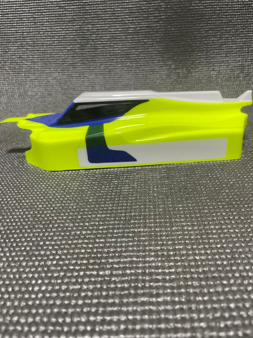 ヨコモ MO1.0•2.0用塗装済ボディ