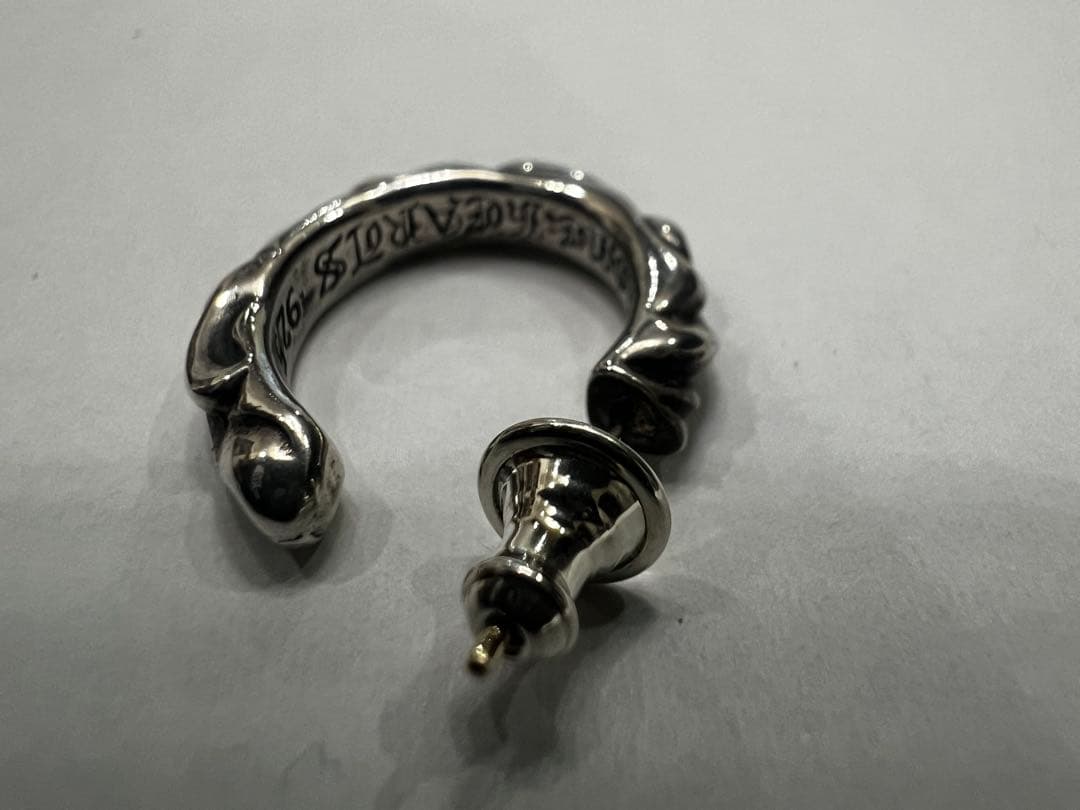 【美品】クロムハーツスクロールフープピアス(片耳用)