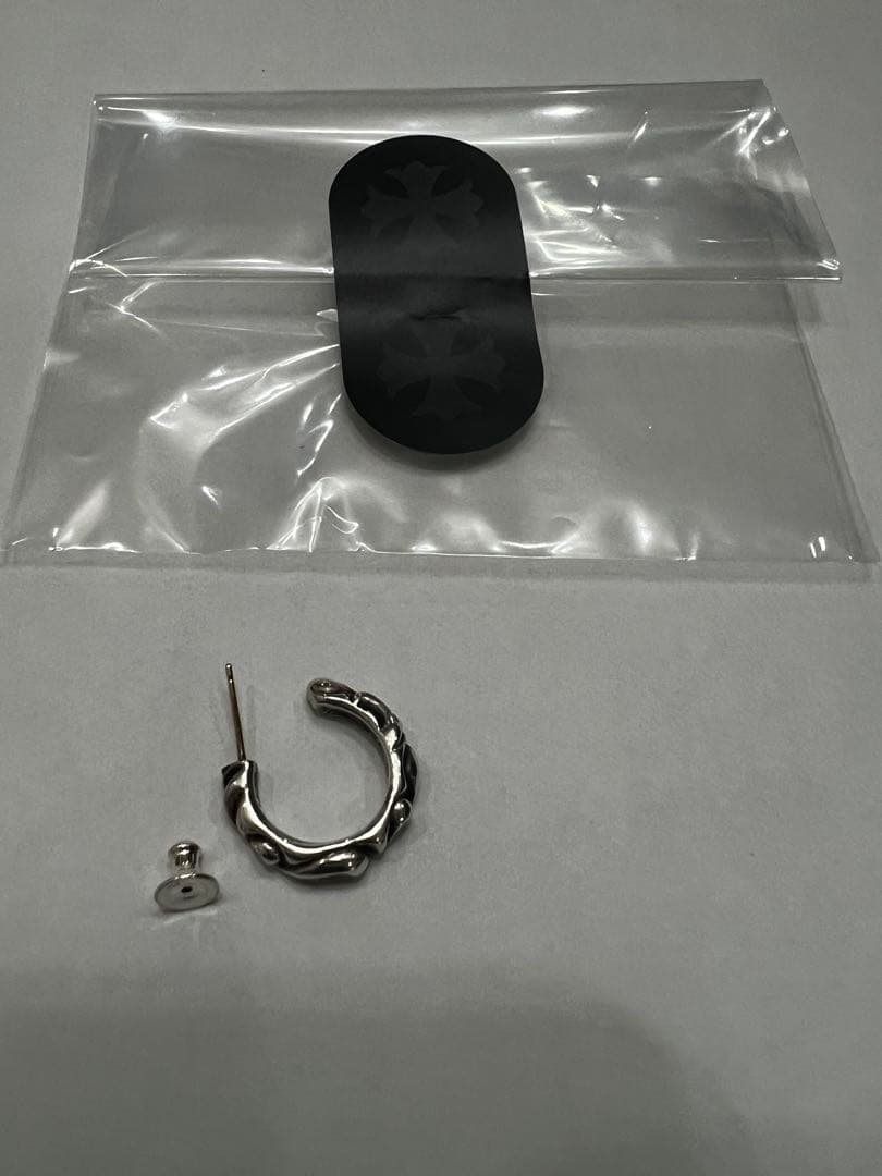 【美品】クロムハーツスクロールフープピアス(片耳用)