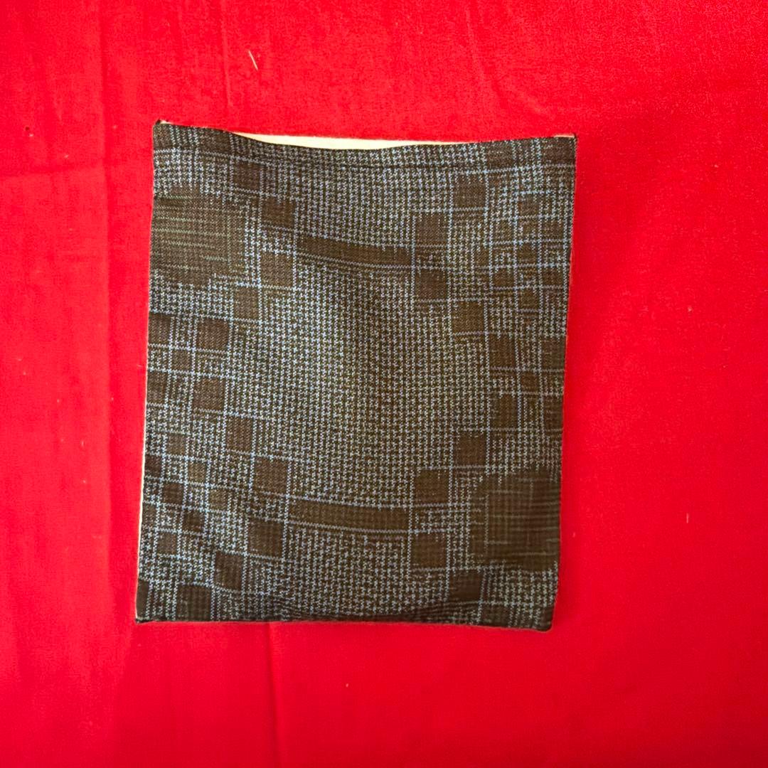 鍔　古鉄地　時代古美術　時代 古鍔 鉄地 丸形 武具 刀装具