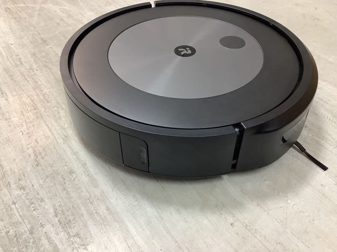 iRobot Roomba ルンバ j7+　ロボット掃除機