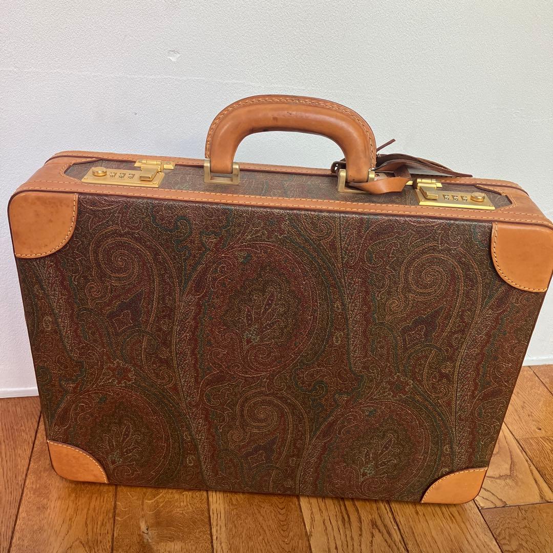 びっくらこいたエトロ　アタッシュケース　ペイズリー柄