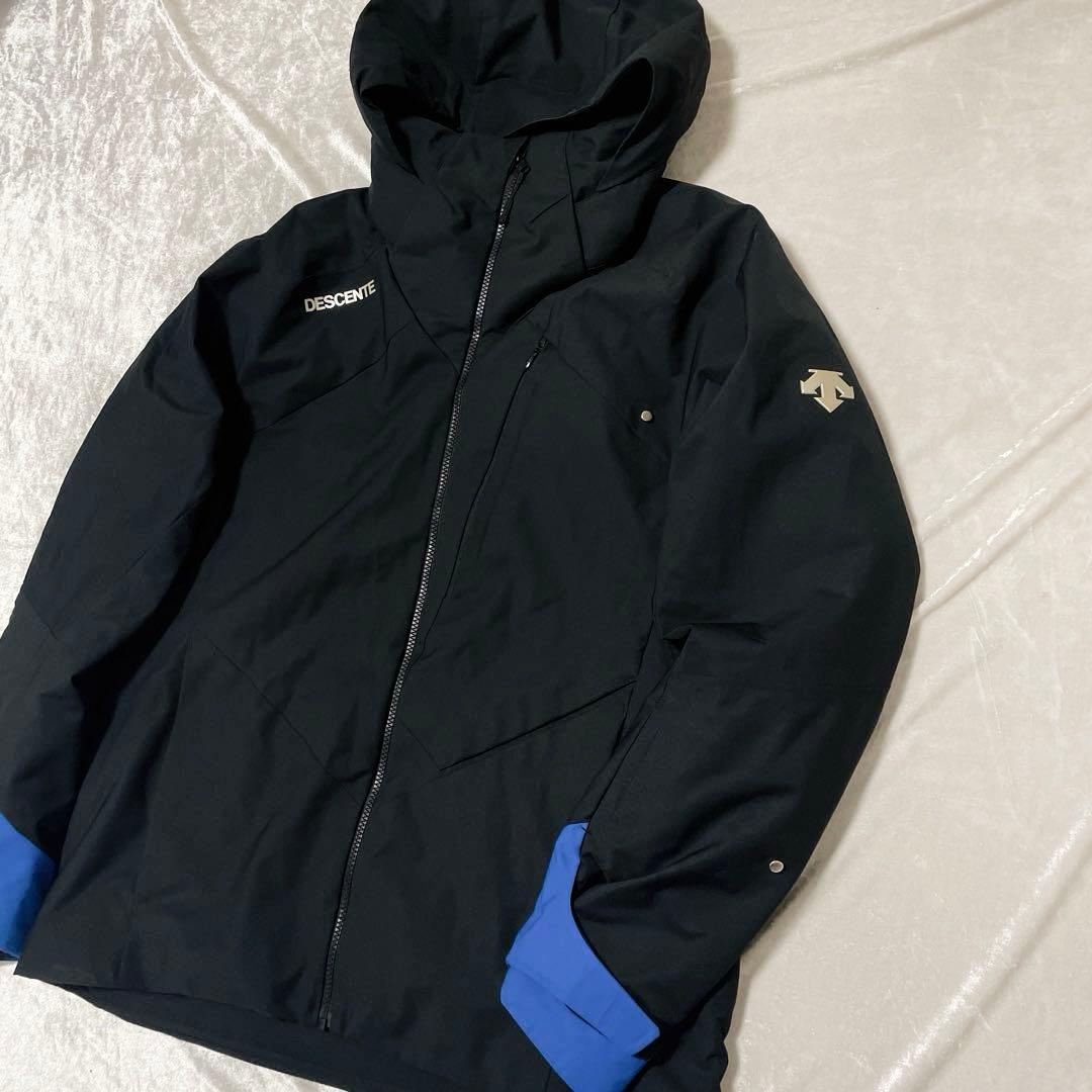 相談中デサント DESCENTE JACKET XO 黒　青