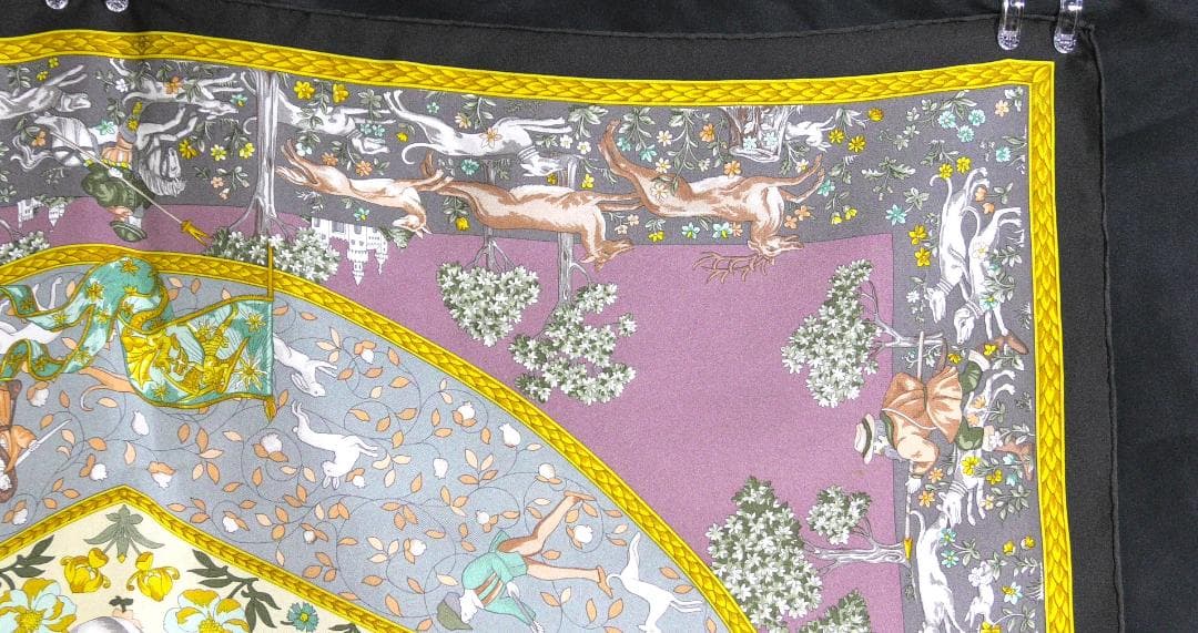 ETRO エトロ　大判シルクスカーフ　 D474