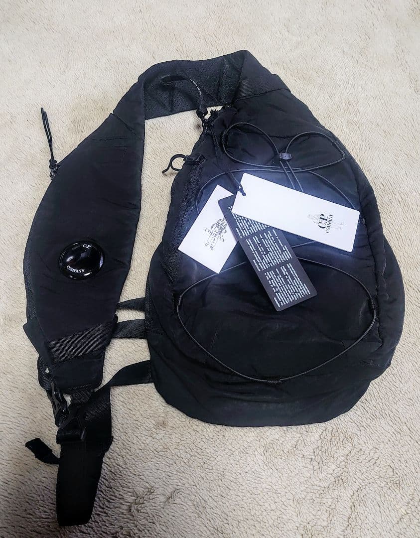 ☆新品未使用☆ C.P.Company Nylon B ボディバッグ ブラック
