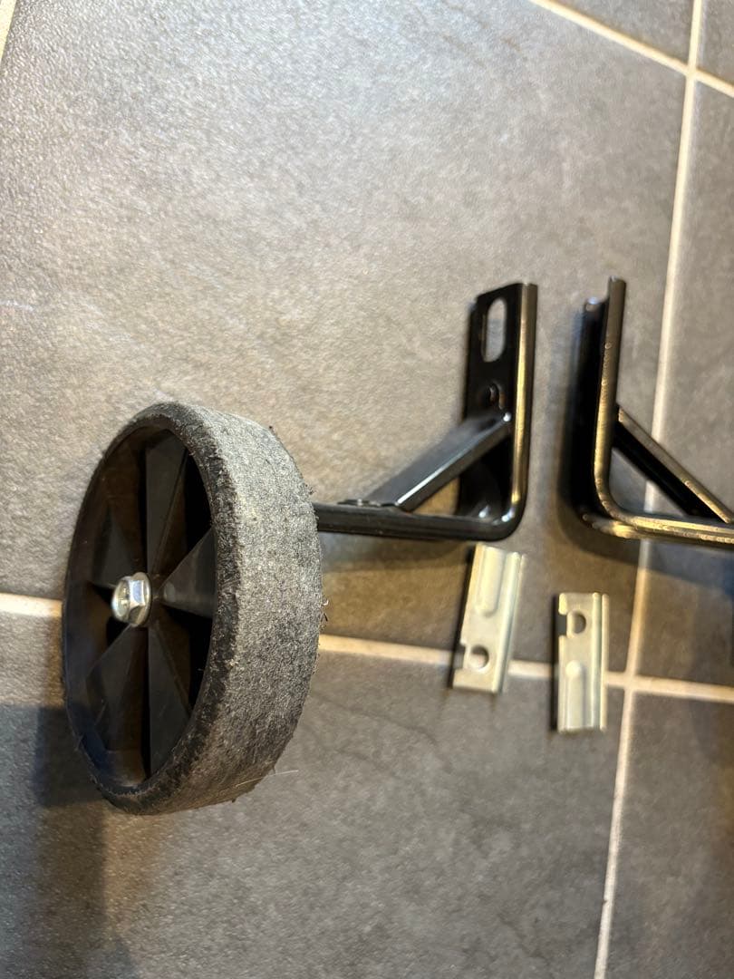 【送料込】ヨツバサイクル　子供用自転車