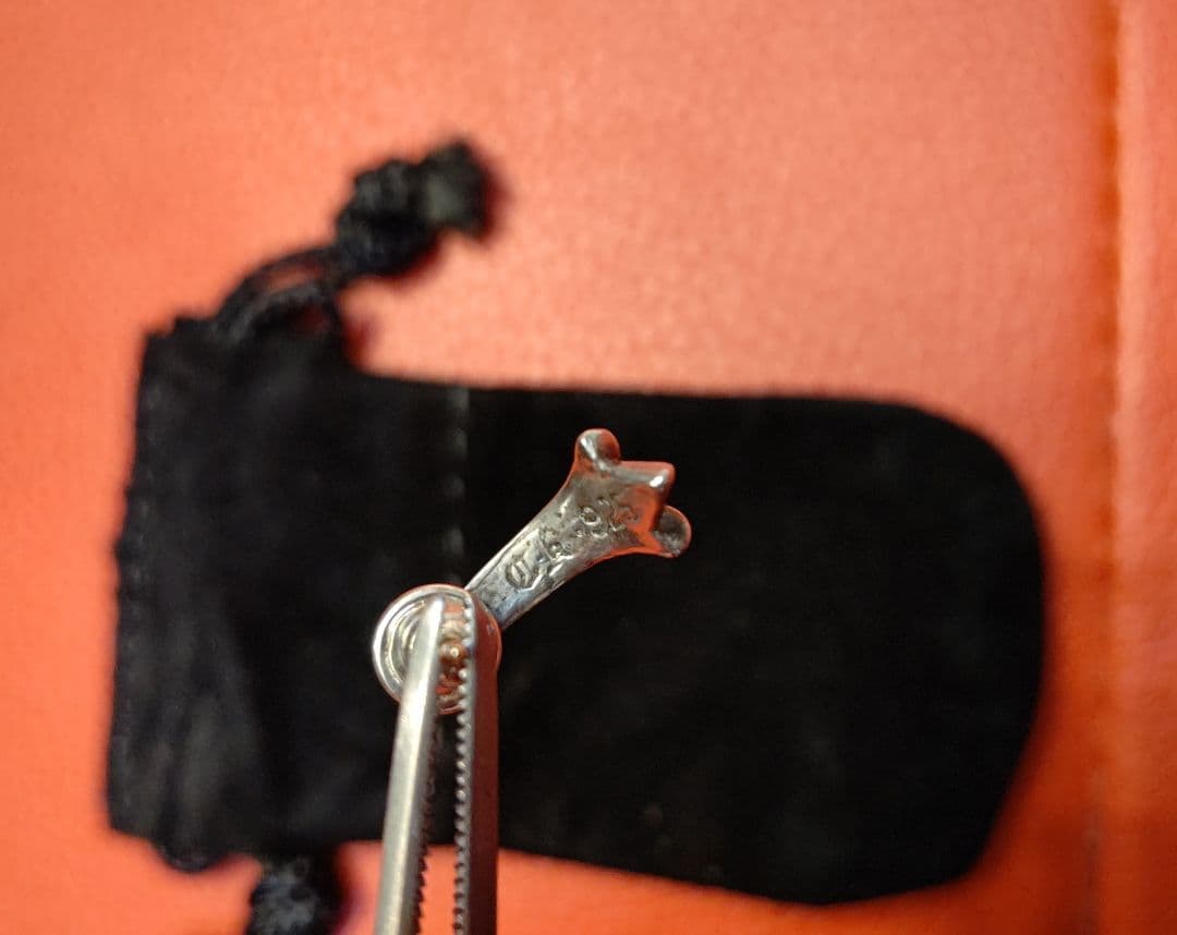 正規品クロムハーツ　ピアス　C・Hティアードロップ