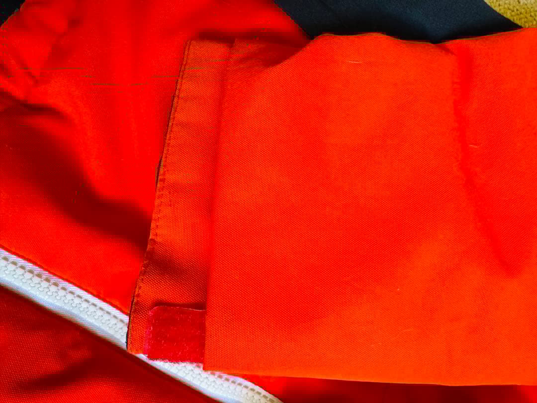 686 NASA スノーボードジャケット 赤黒