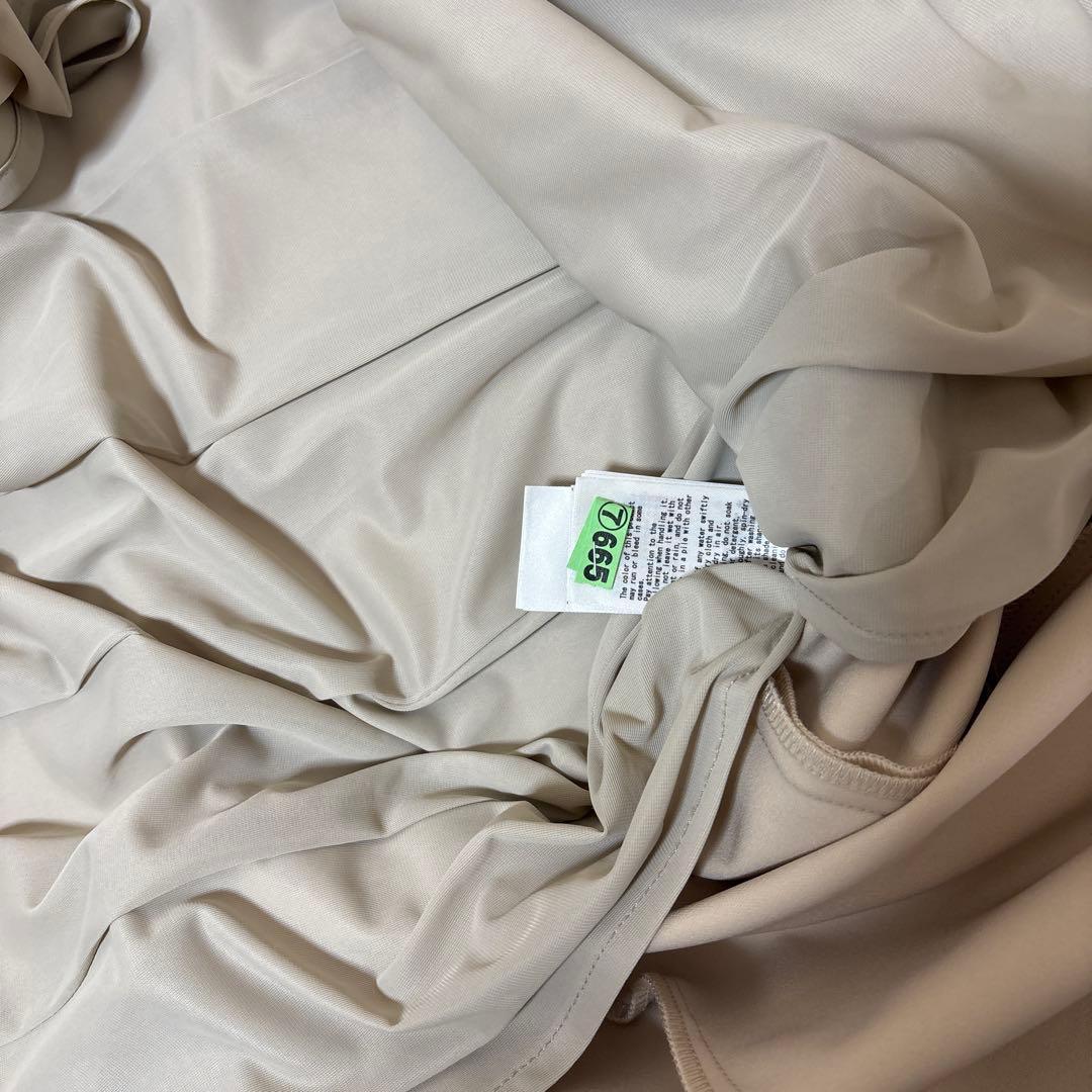 CELFORDセルフォード38 レース襟付きベージュタイトワンピース