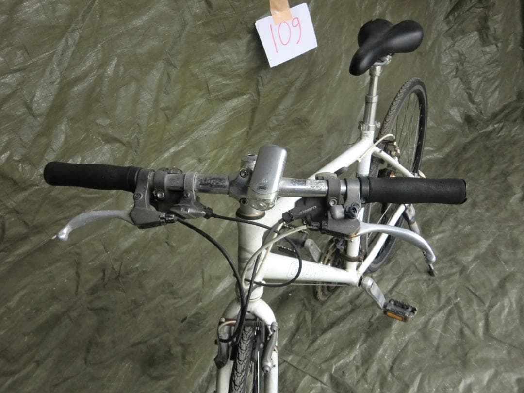 109：GIANT ESCAPE 部品取り等 ジャンク 引取限定：埼玉県所沢市