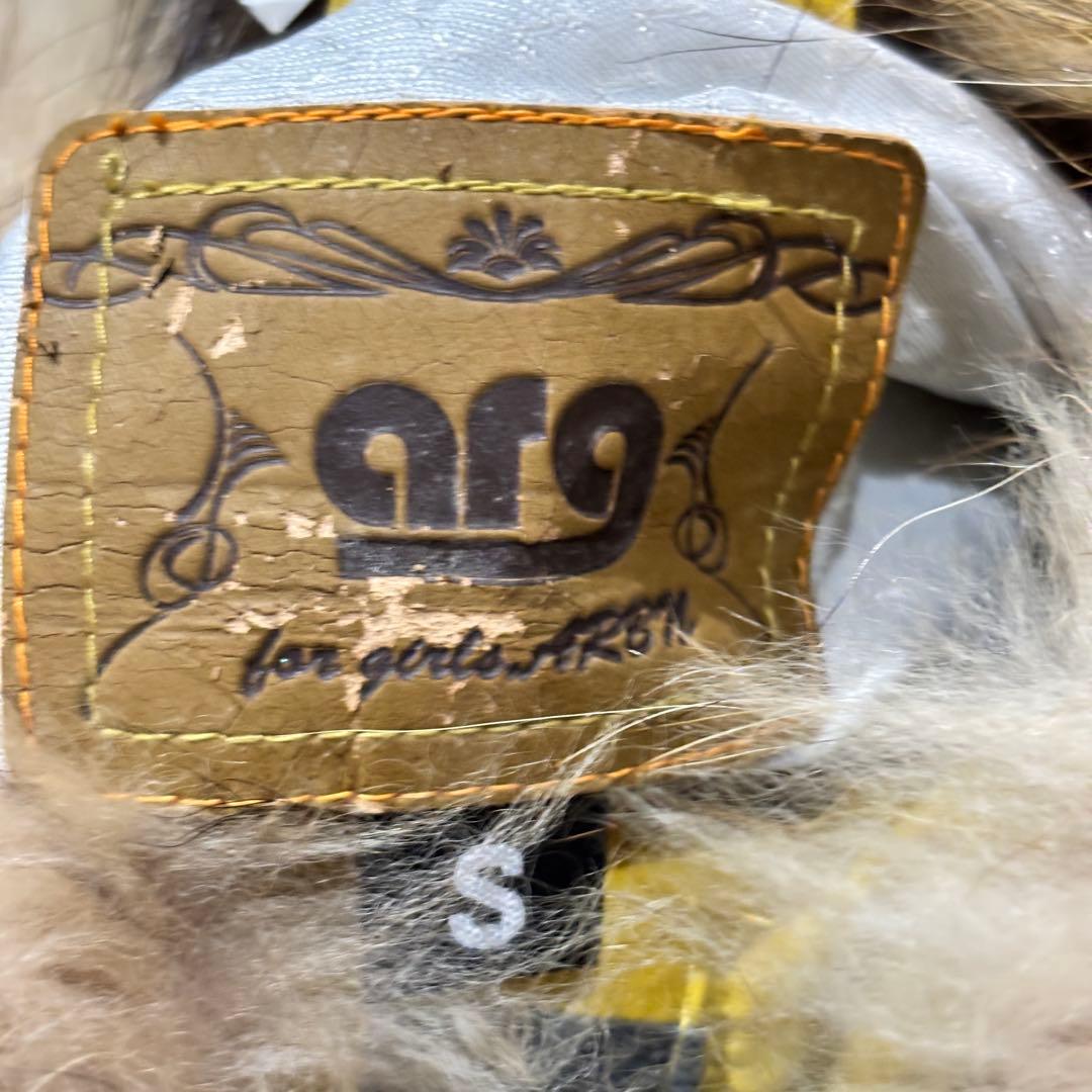 【美品】エーアールジー スノーボードウェア　スキーウェア　ジャケット　S