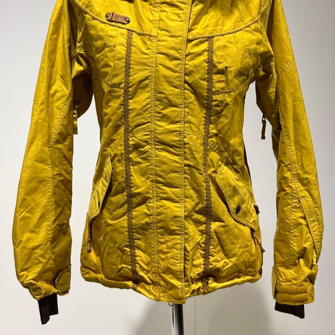 【美品】エーアールジー スノーボードウェア　スキーウェア　ジャケット　S