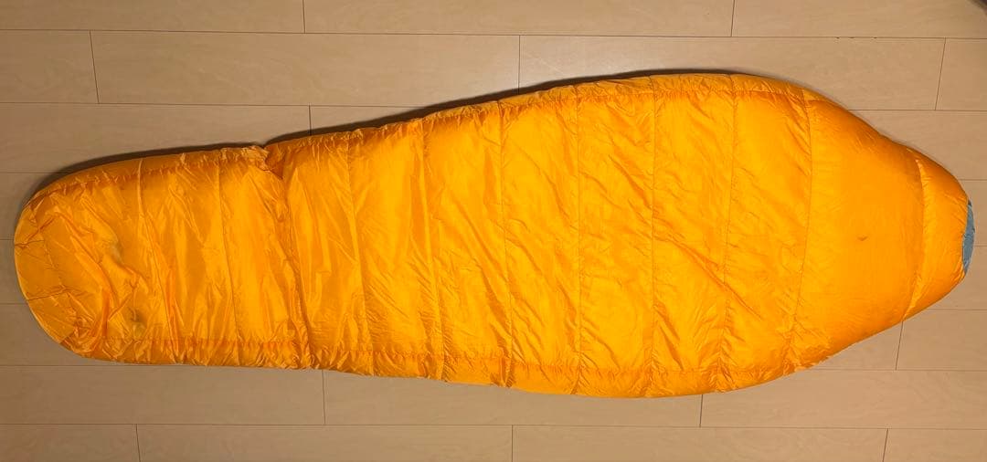 美品 NANGA ナンガ オーロラライト900DX