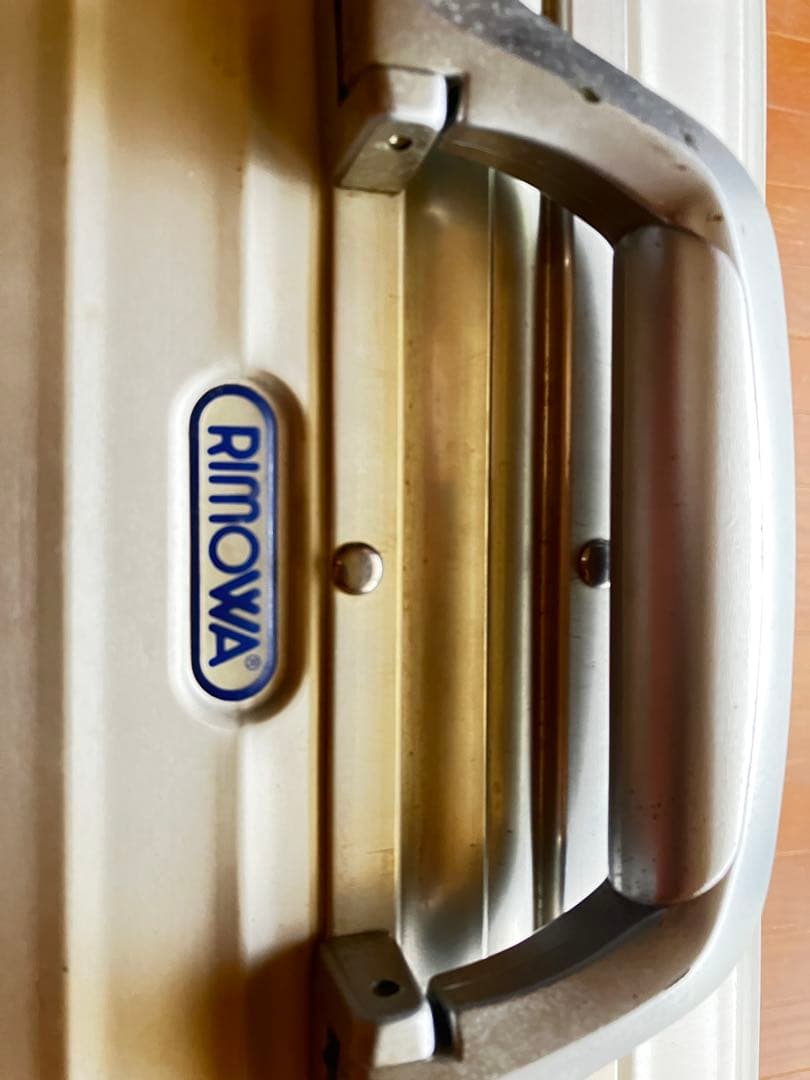 RIMOWA トパーズ 2輪 32L アルミスーツケース