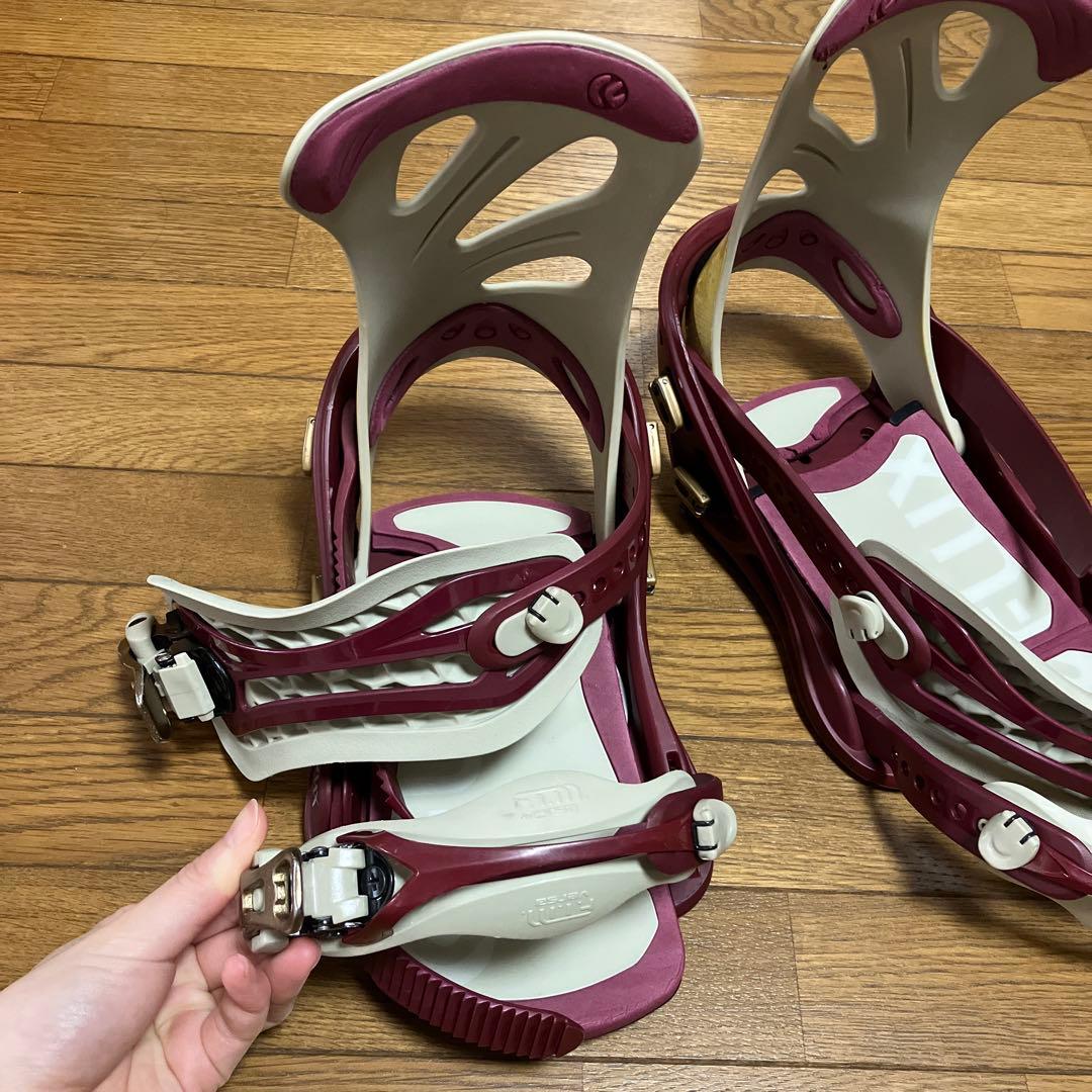 スノーボード ビンディング FLUX白/赤