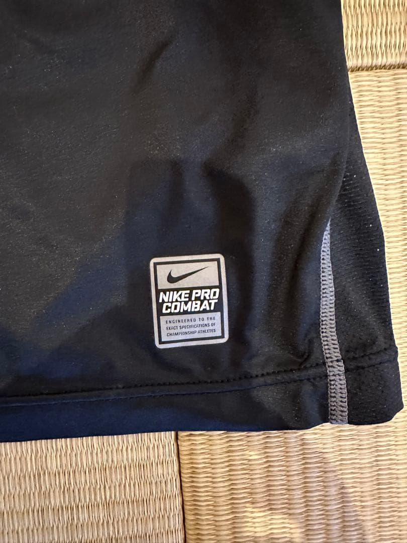 実使用！レア！ソフトバンクホークス　内川聖一選手　ナイキ　アンダーシャツ　XXL