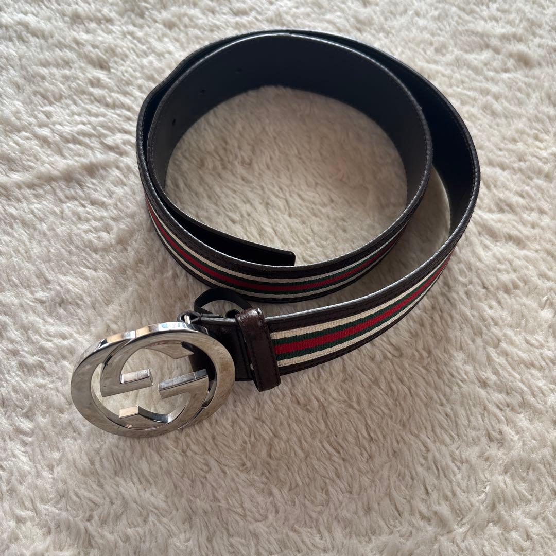Gucci GGロゴバックル レザーベルト - メルカリ