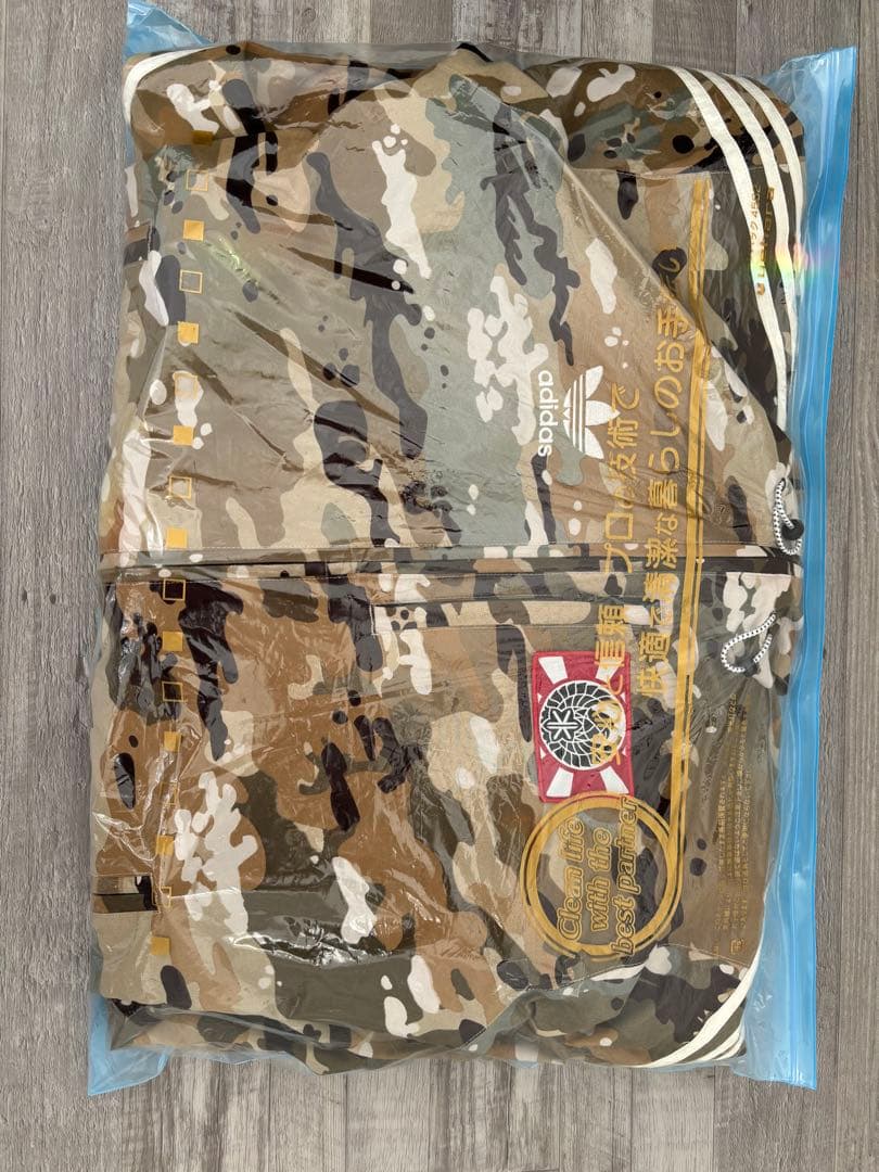 YAJI 専用adidas 迷彩 スノーボードウェア