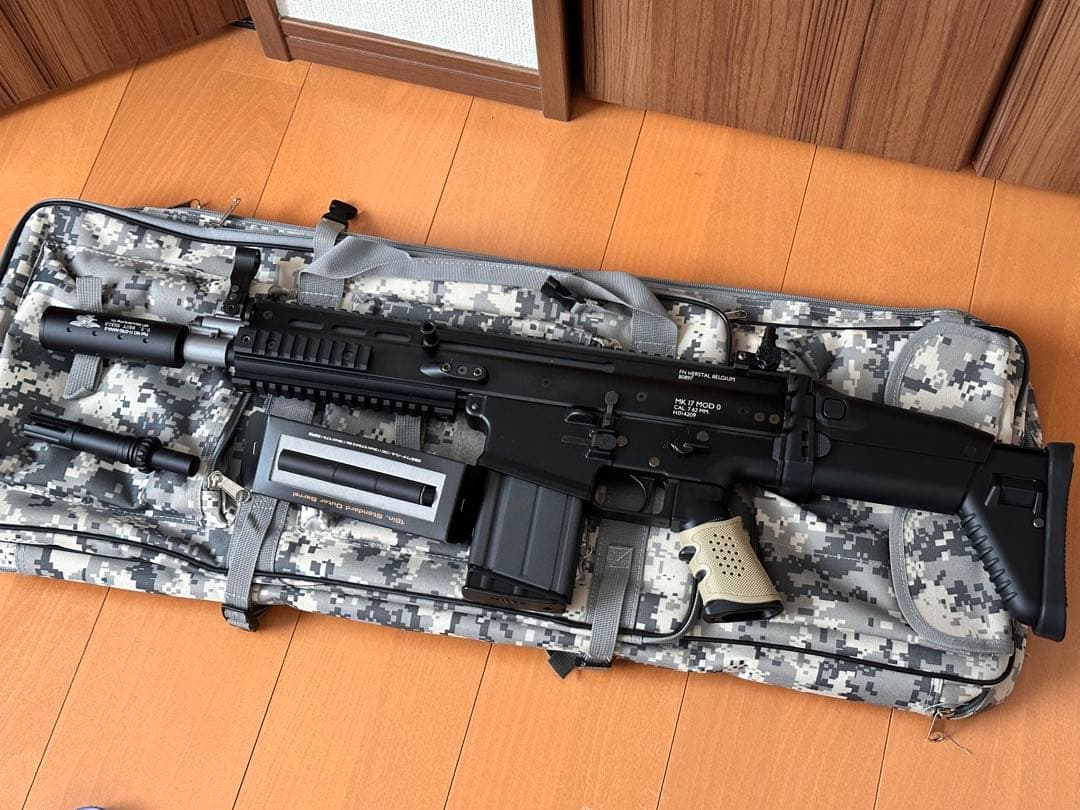 東京マルイ　電動ガン MK 17 MOD 0 SCAR