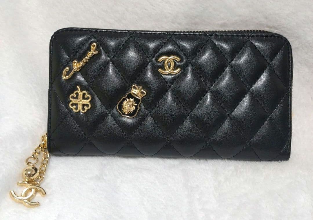 美品】Chanel ノベルティブラック キルティング 長財布 - メルカリ