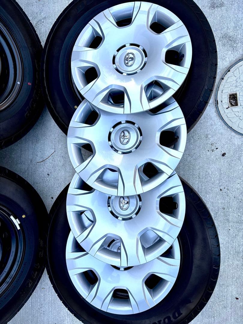 ハイエース 未使用・新車外し 15インチ タイヤ・ホイールセ