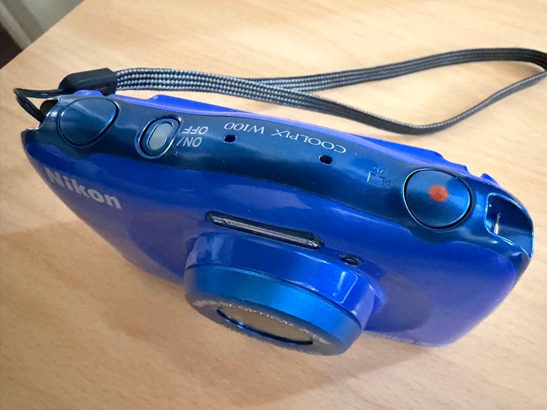 は*ふ様 【美品】Nikon COOLPIX W100 ブルー　防水デジカメ