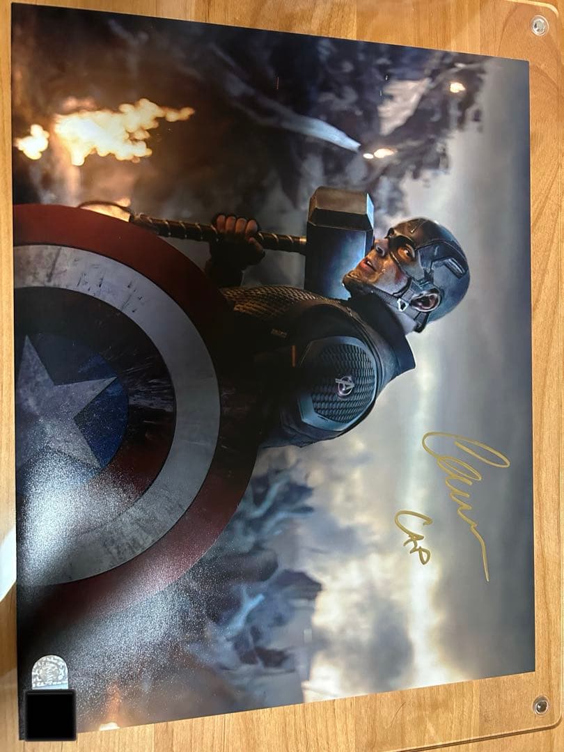 【1/3まで】　キャプテン・アメリカ サイン入りフォト　クリス・エヴァンス