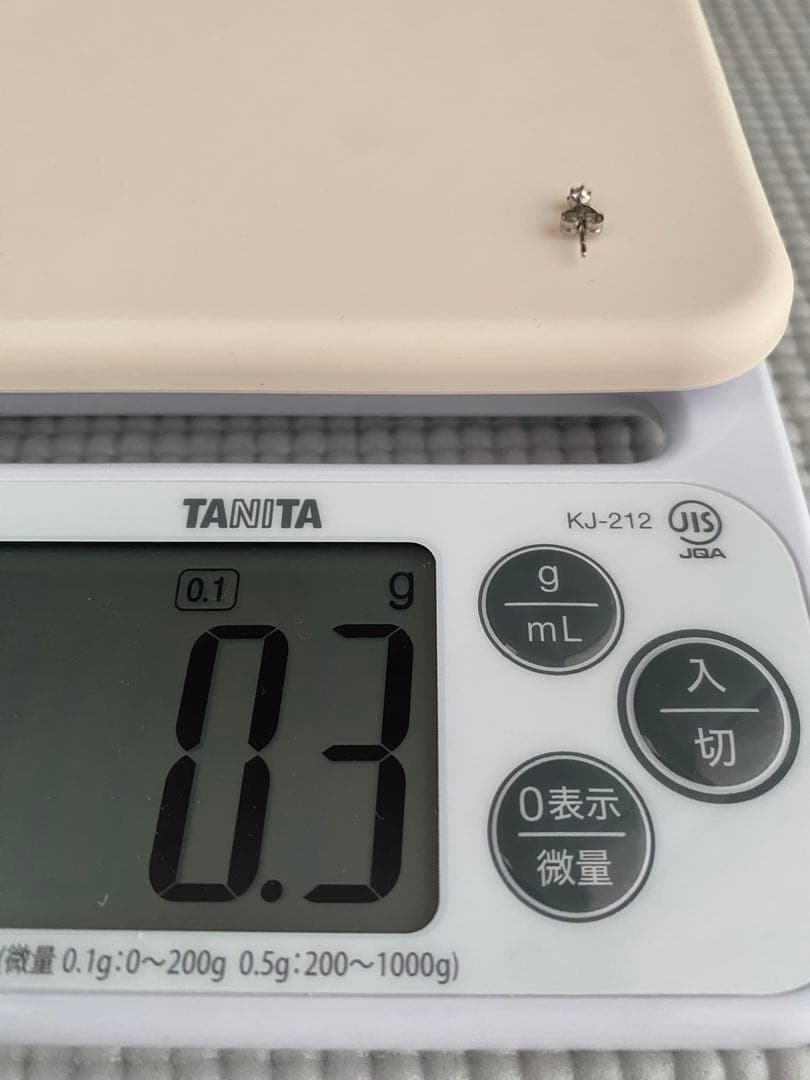 スタージュエリー　ピアス　片耳のみ　プラチナ　ダイヤ