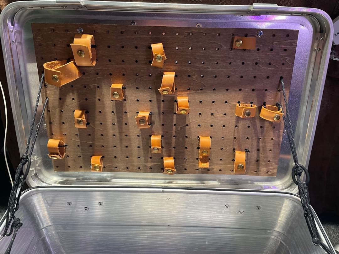 DULTON ダルトン　アルミコンテナ Mサイズ　旧型　廃盤品　改造　パンチング