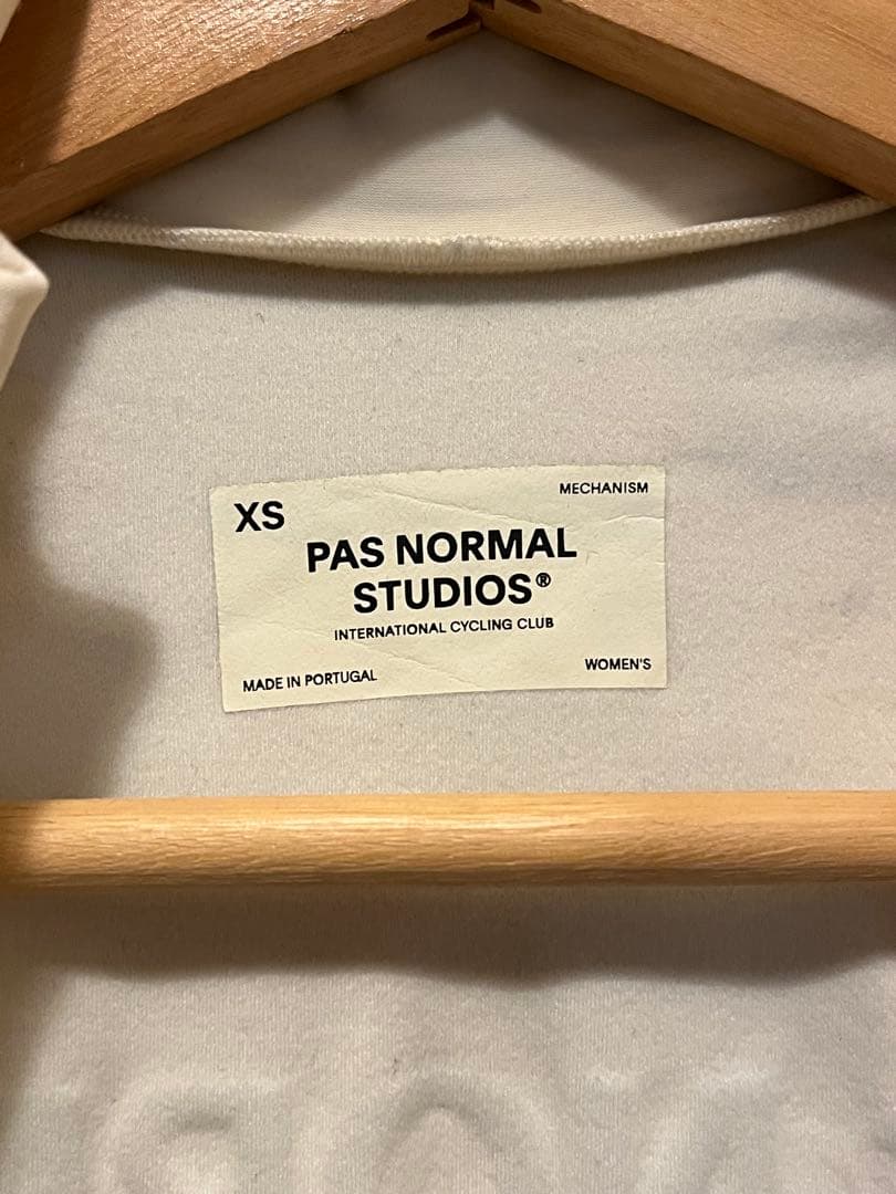 パスノーマルスタジオ レディース長袖XS