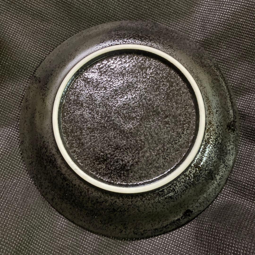 未使用　怪獣酒場 限定皿　皿　黒　ウルトラマン　バルタン　バルタン星人 円谷プロ