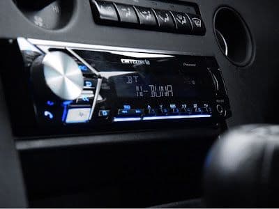 ★14ピン20A★24Vトラック専用！トラック用オーディオ、ナビ取り付けキット！