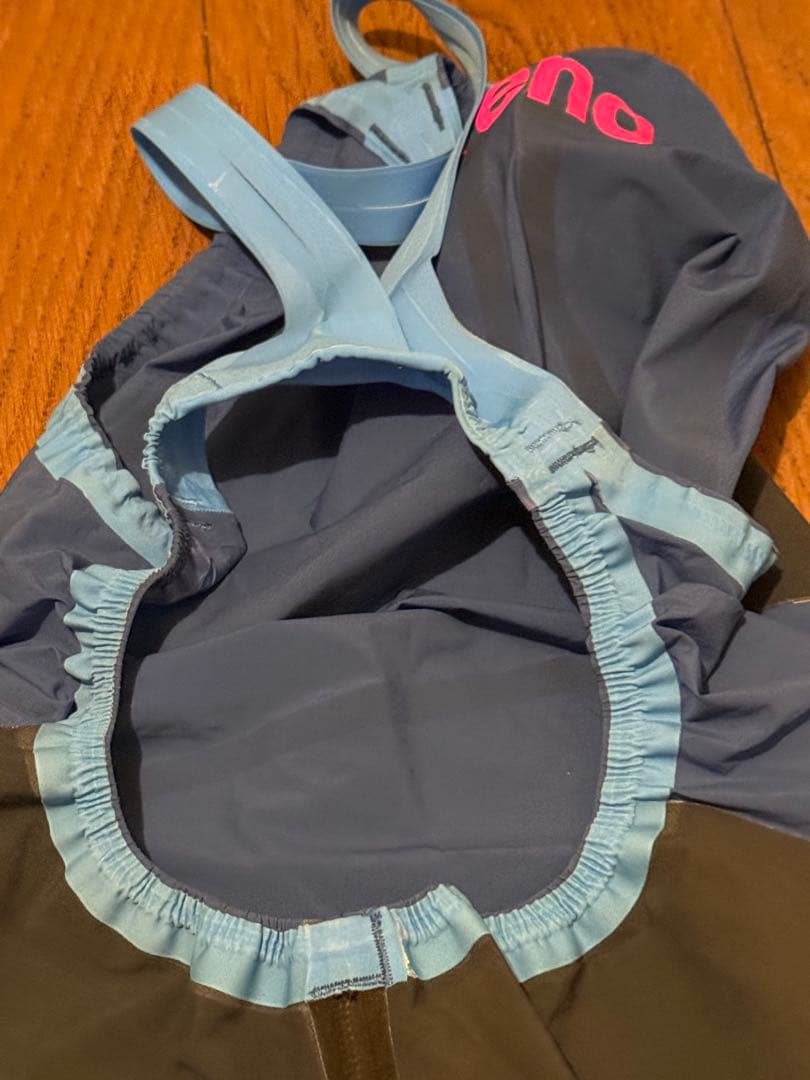 美品　最新　アリーナ　高速水着　競泳水着　アクアフォースストーム　MF L