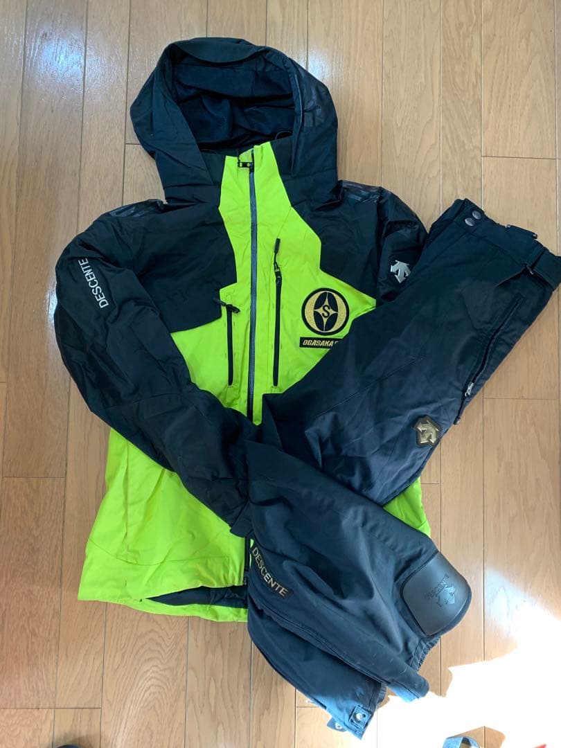 オガサカ スキーウェア上下セット DESCENTE 非売品