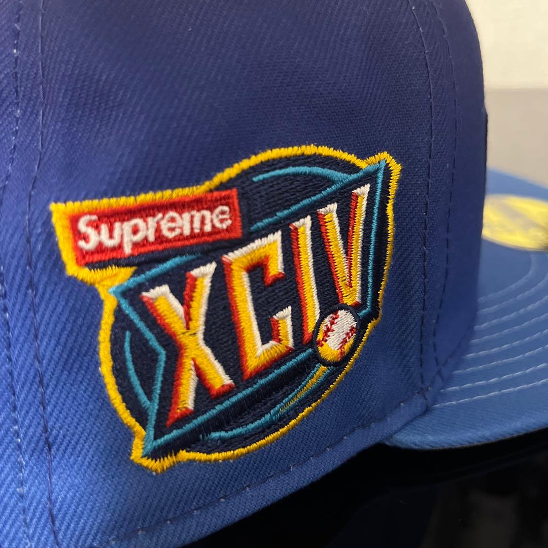 未使用】Supreme キャップ 7 5/8 青 NEW Era - メルカリ