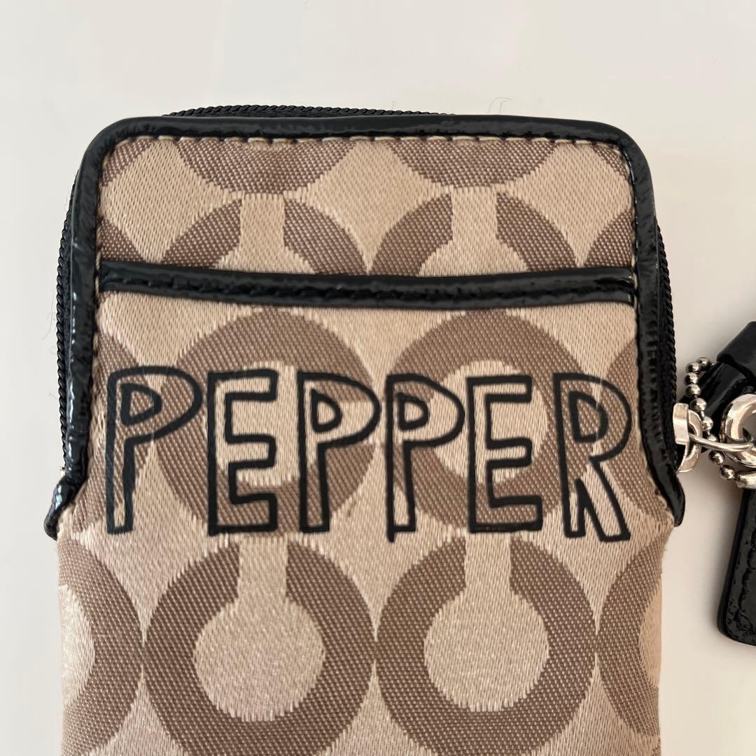 値下げ 希少 COACH コーチ poppy ペッパー ポーチ カードケース 黒