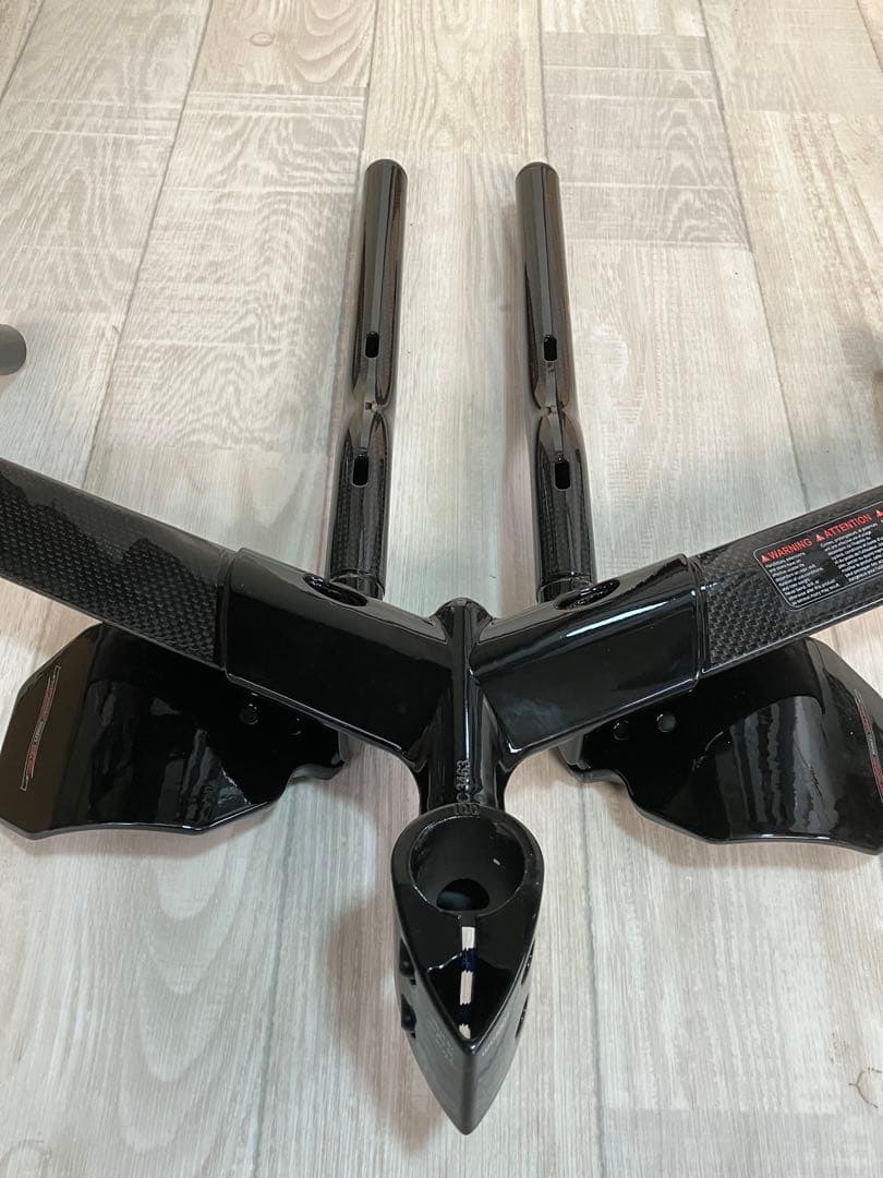 Vision カーボンファイバー エアロハンドル　B17