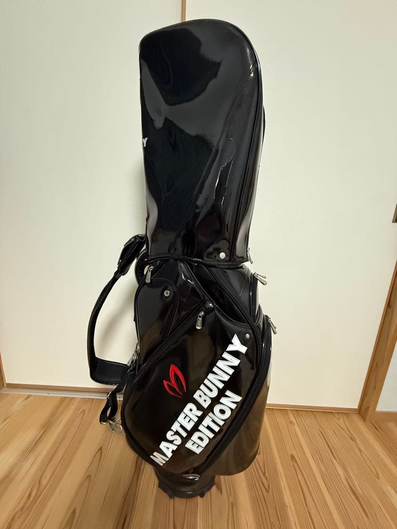 美品★MASTER BUNNY EDITION ゴルフバッグ エナメルブラック
