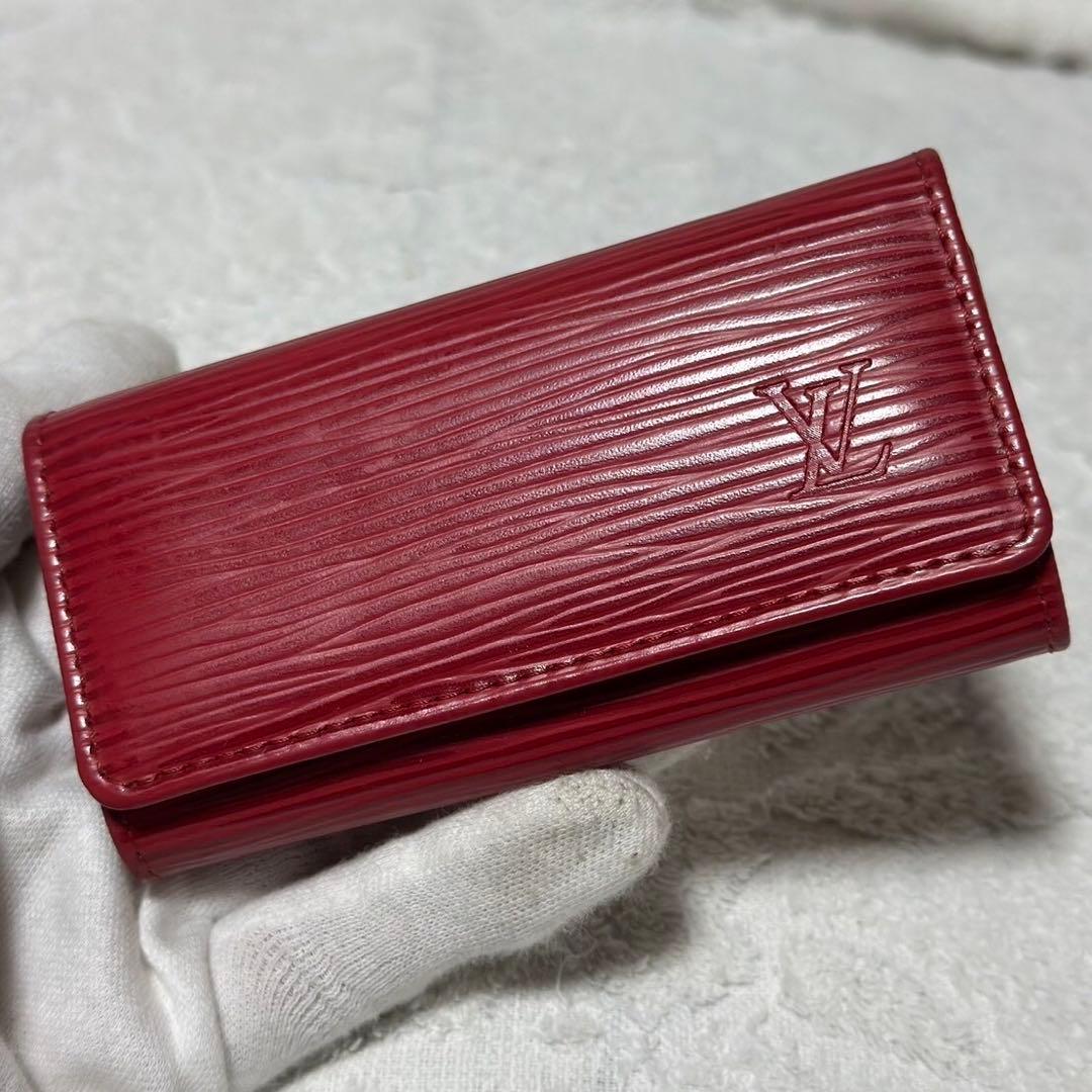 美品！ ルイヴィトン キーケース 4連 エピ レザー 赤 レッド