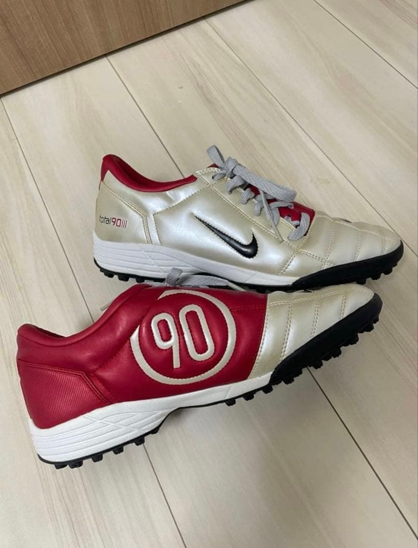 安いスポーツ - Nike total90 デッドストック