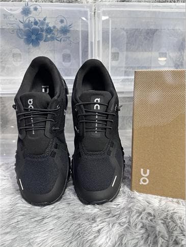 On Cloud 6 ランニングシューズ 24.5cm ブラック