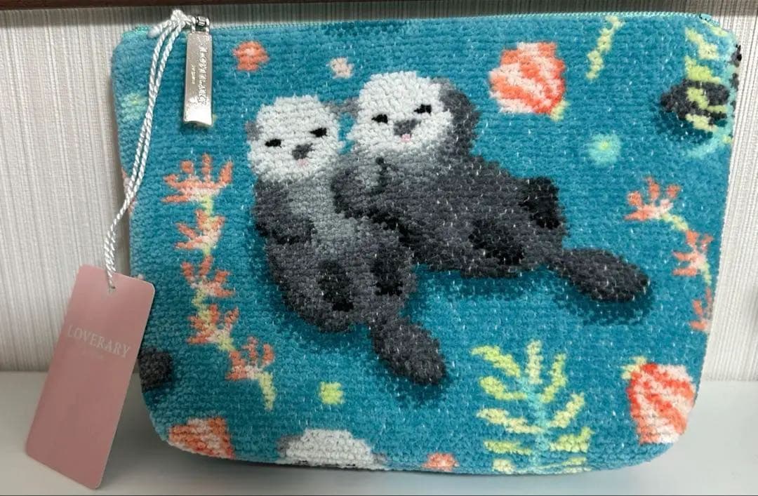 LOVERARY BY FEILER フェイラー ラッコ ポーチ - メルカリ