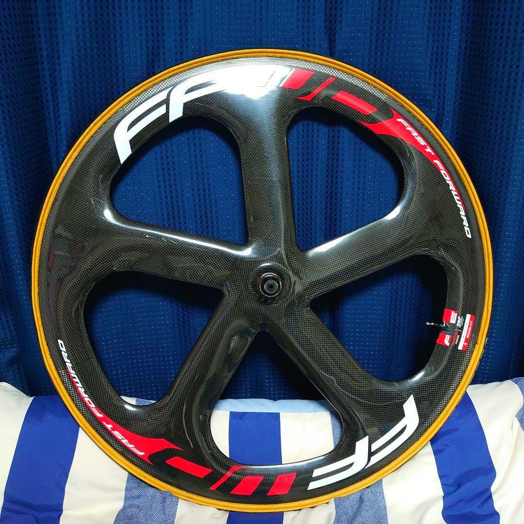 ファストフォワード FAST FORWARD FIVE-Tフロント