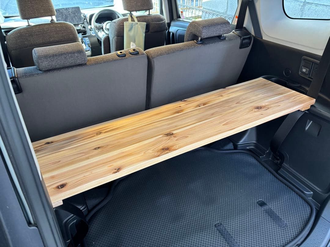 新型シエンタ10系専用設計】ハンドメイド杉無垢材ラゲージボード｜車