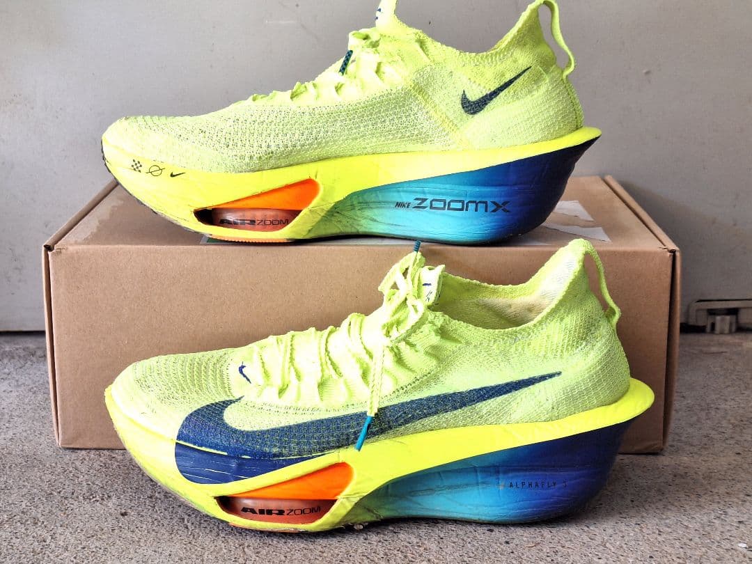 26.0cm NIKE アルファフライ3