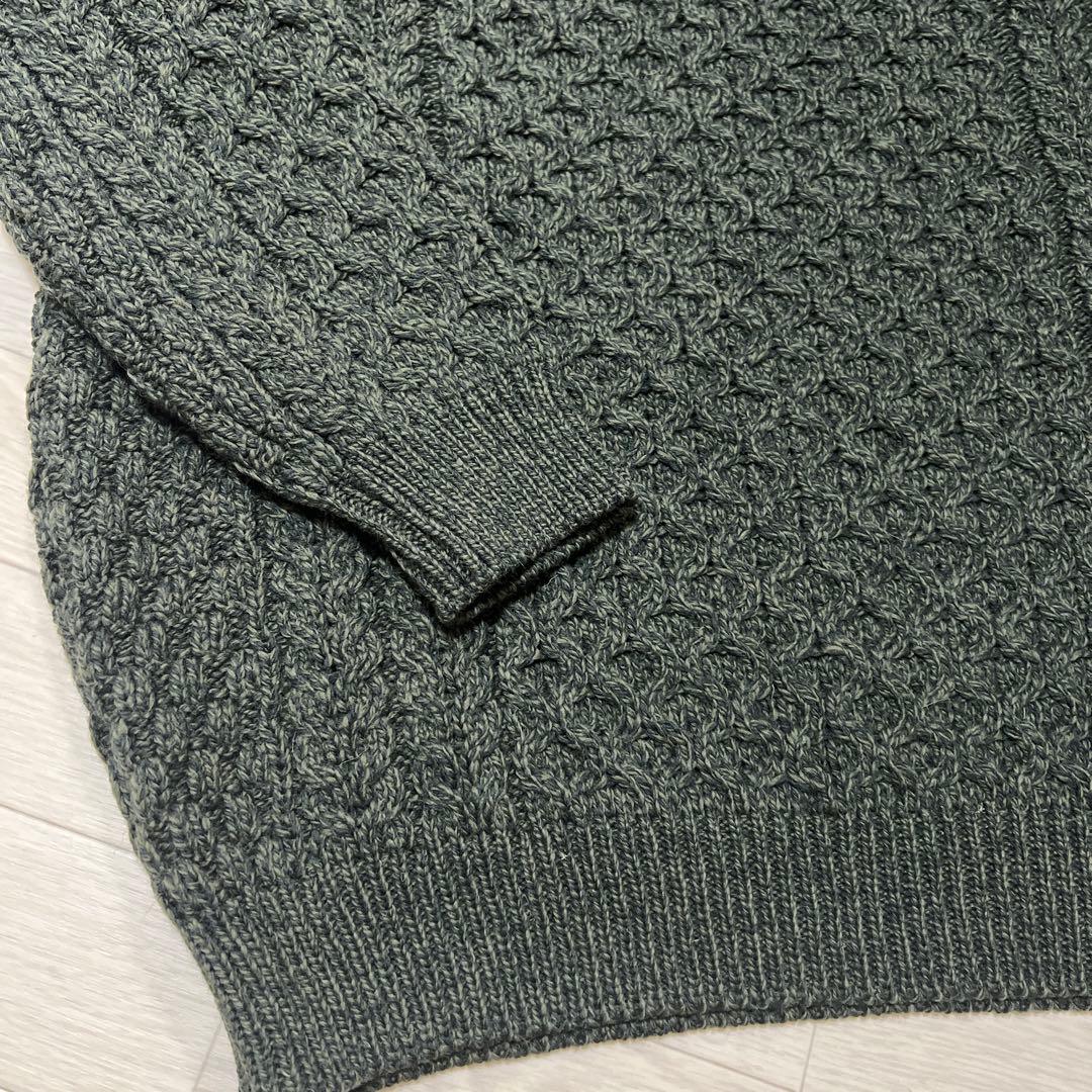 新品タグ付きAran Crafts オリーブ色ユニセックスニットアイルランド製